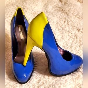 Vera Wang Shoes